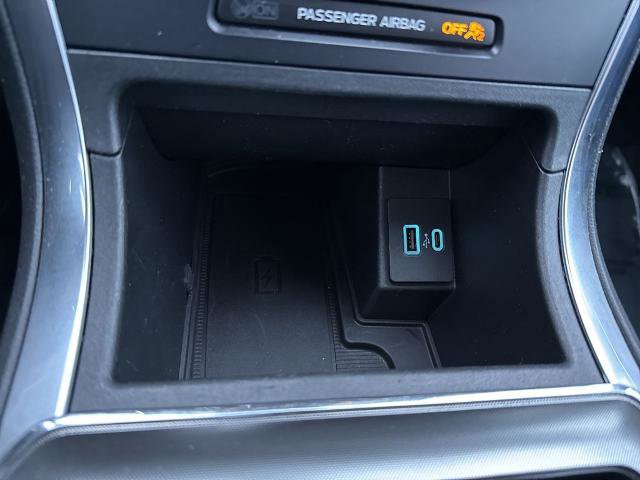 Certified 2024 Ford Edge Titanium image 36