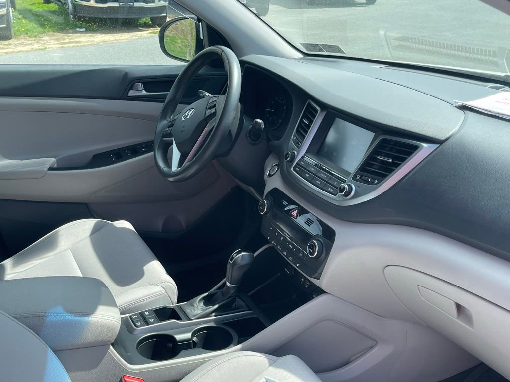 Used 2018 Hyundai Tucson Value image 16