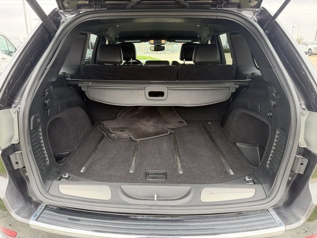 Used 2017 Jeep Grand Cherokee Limited image 7