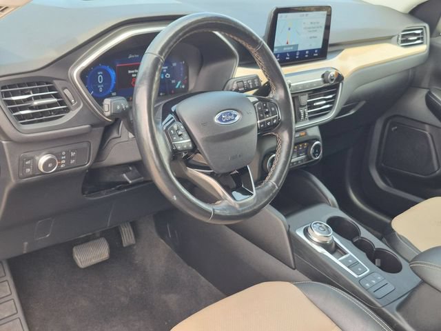 Certified 2022 Ford Escape Titanium w/ Titanium Elite Package AWD/4WD image 11