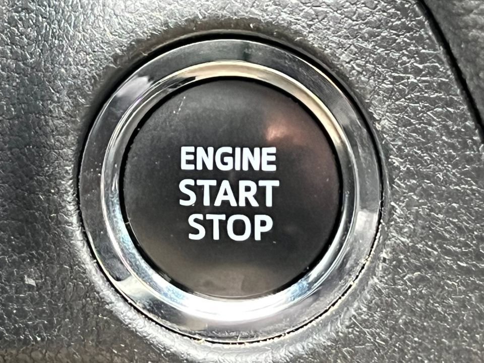 Used 2024 Toyota RAV4 XLE image 32