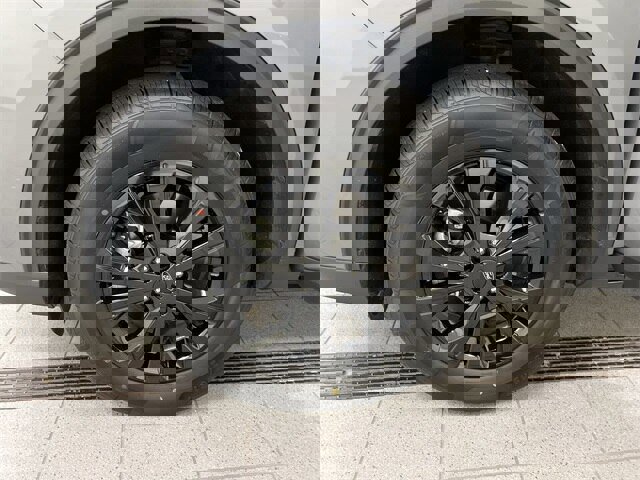 Certified 2024 Ford Escape Active image 10