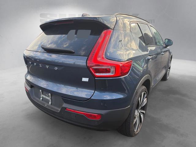Used 2022 Volvo XC40 P8 Recharge Plus image 5