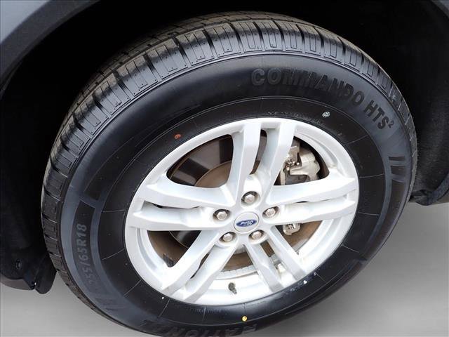 Certified 2023 Ford Explorer XLT w/ Equipment Group 202A image 7