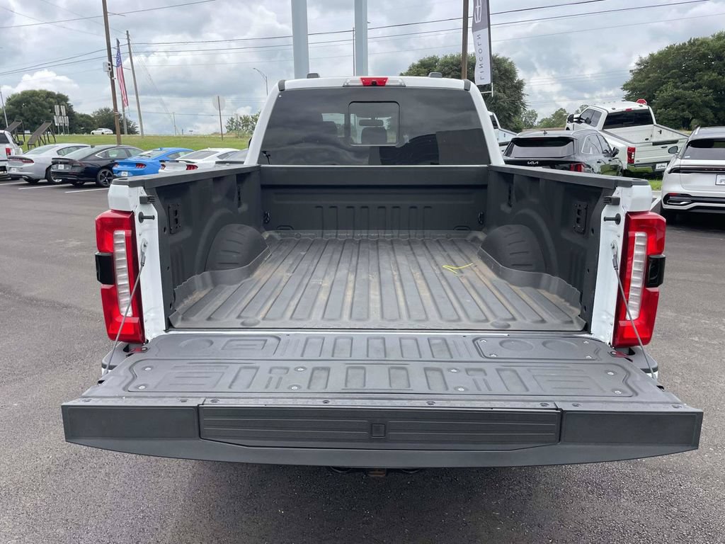 Certified 2024 Ford F250 Lariat w/ Lariat Ultimate Package AWD/4WD image 10