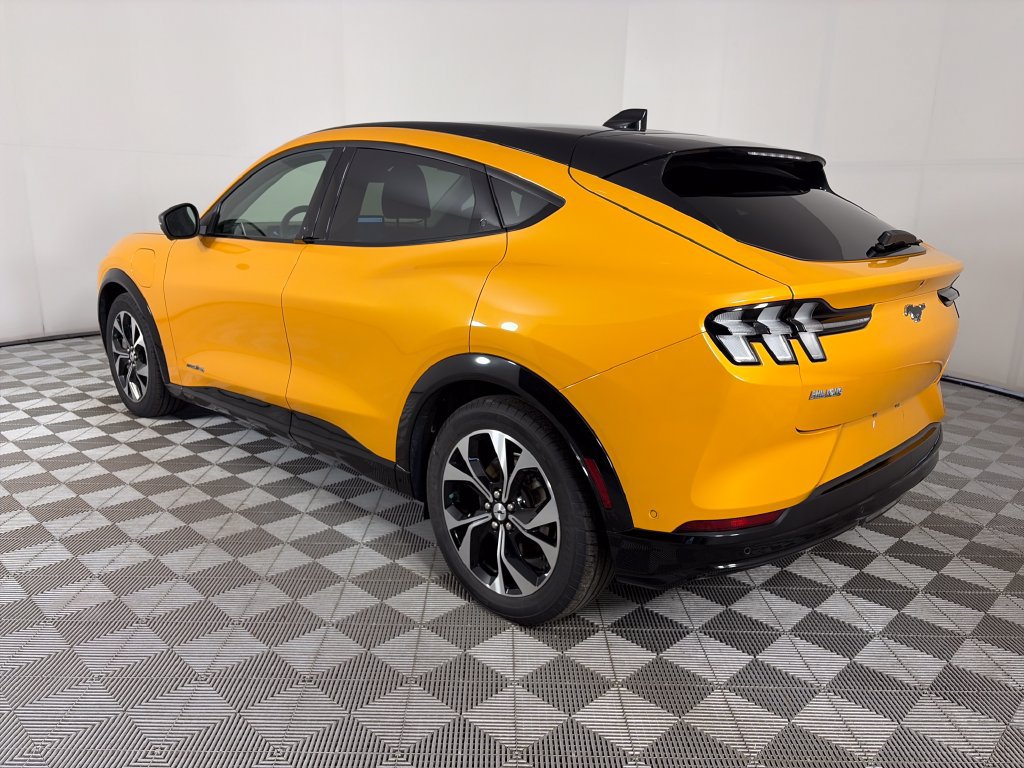 Certified 2023 Ford Mustang Mach-E Premium AWD/4WD image 5