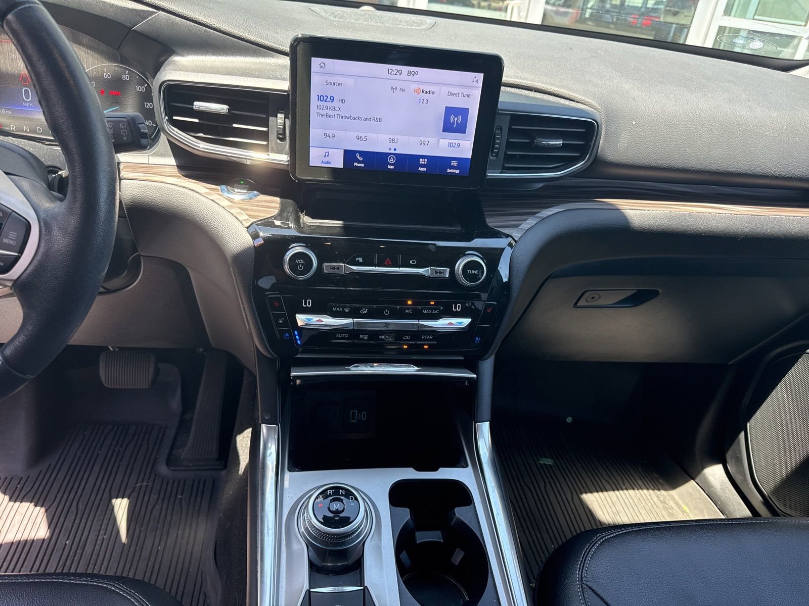 Certified 2021 Ford Explorer Limited w/ Hybrid Equipment Group 310A AWD/4WD image 12