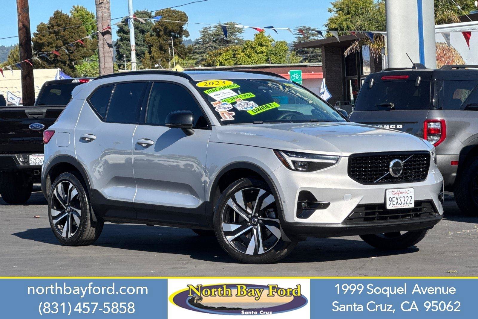 Used 2023 Volvo XC40 B5 Ultimate w/ Protection Package Premier