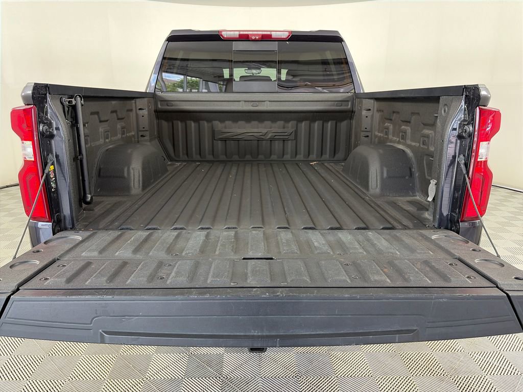 Used 2023 Chevrolet Silverado 1500 ZR2 w/ Technology Package AWD/4WD image 27