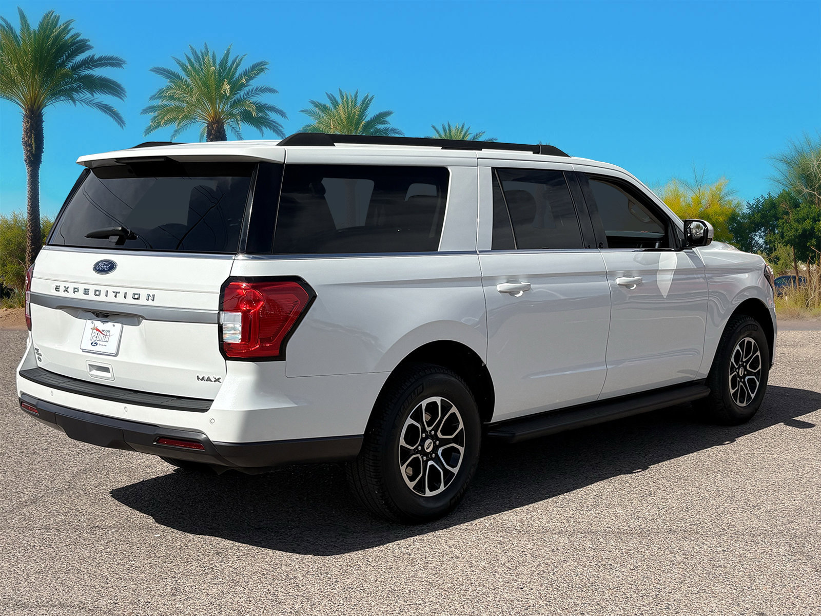 Certified 2024 Ford Expedition Max XLT RWD image 6