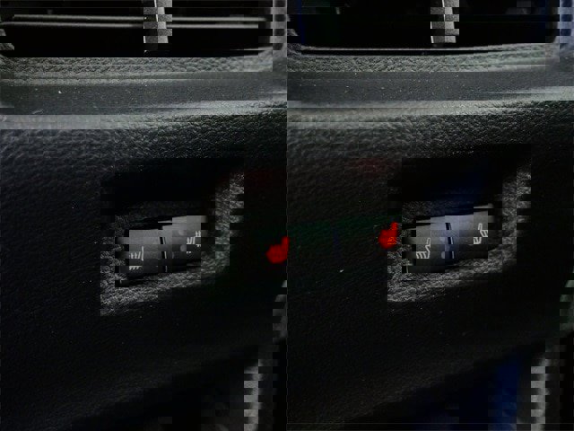 Certified 2022 Ford Edge Titanium w/ Equipment Group 301A image 15