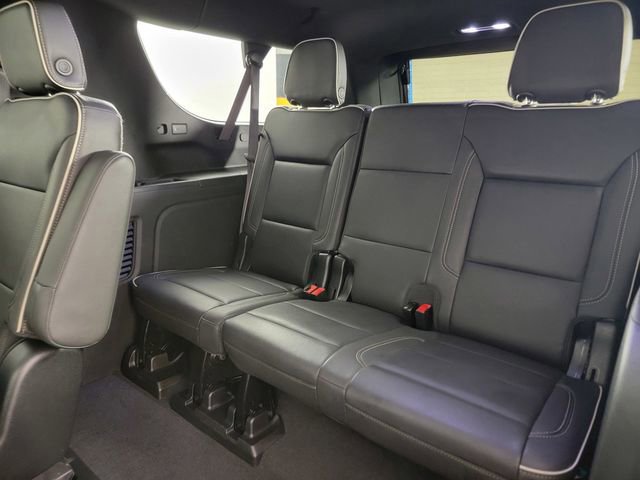 Used 2022 GMC Yukon XL SLT image 14