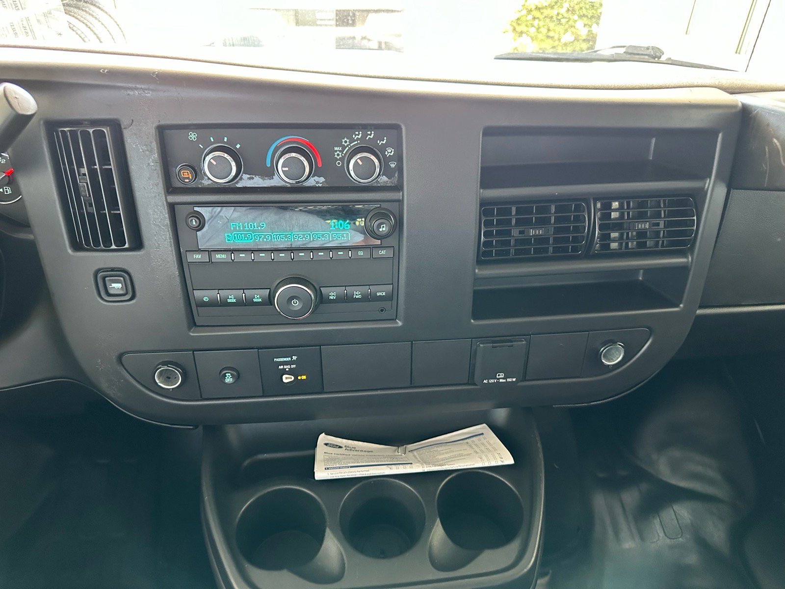 Used 2025 GMC Savana 2500 w/ Driver Convenience Package RWD image 27
