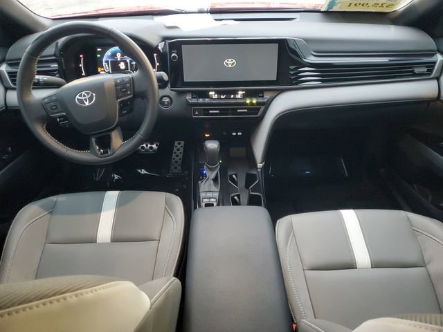 Used 2025 Toyota Camry XSE image 9