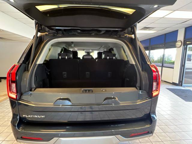 Certified 2025 Ford Expedition Platinum w/ Driver's Package AWD/4WD image 33