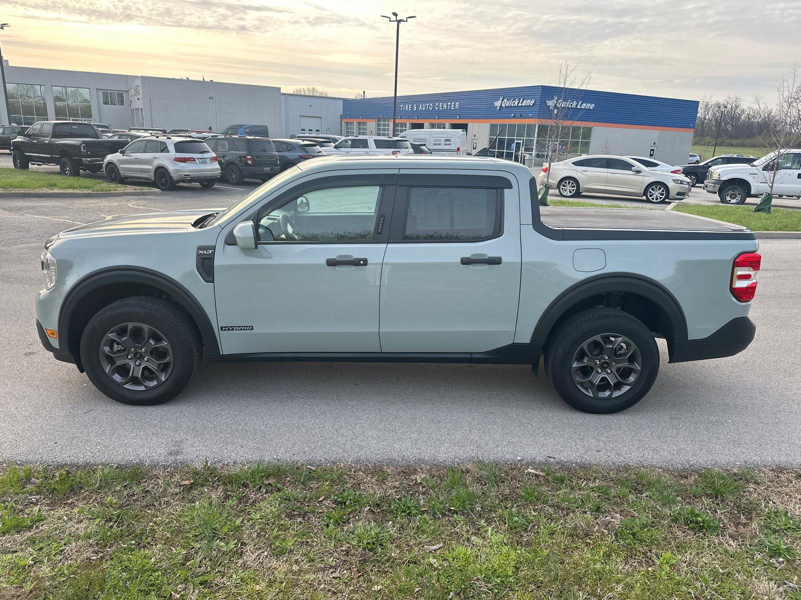 Certified 2023 Ford Maverick XLT w/ XLT Luxury Package image 6