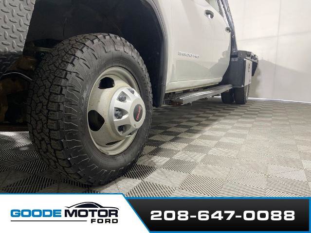 Used 2021 GMC Sierra 3500 4x4 Crew Cab w/ Fleet Convenience Package image 25