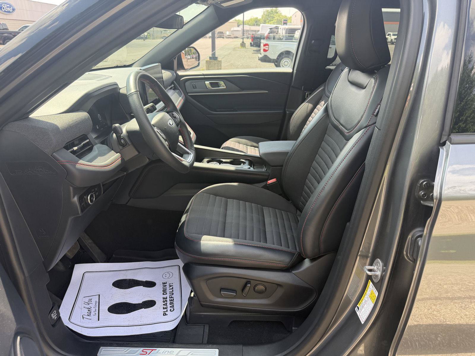 Certified 2026 Ford Explorer ST-Line AWD/4WD image 13