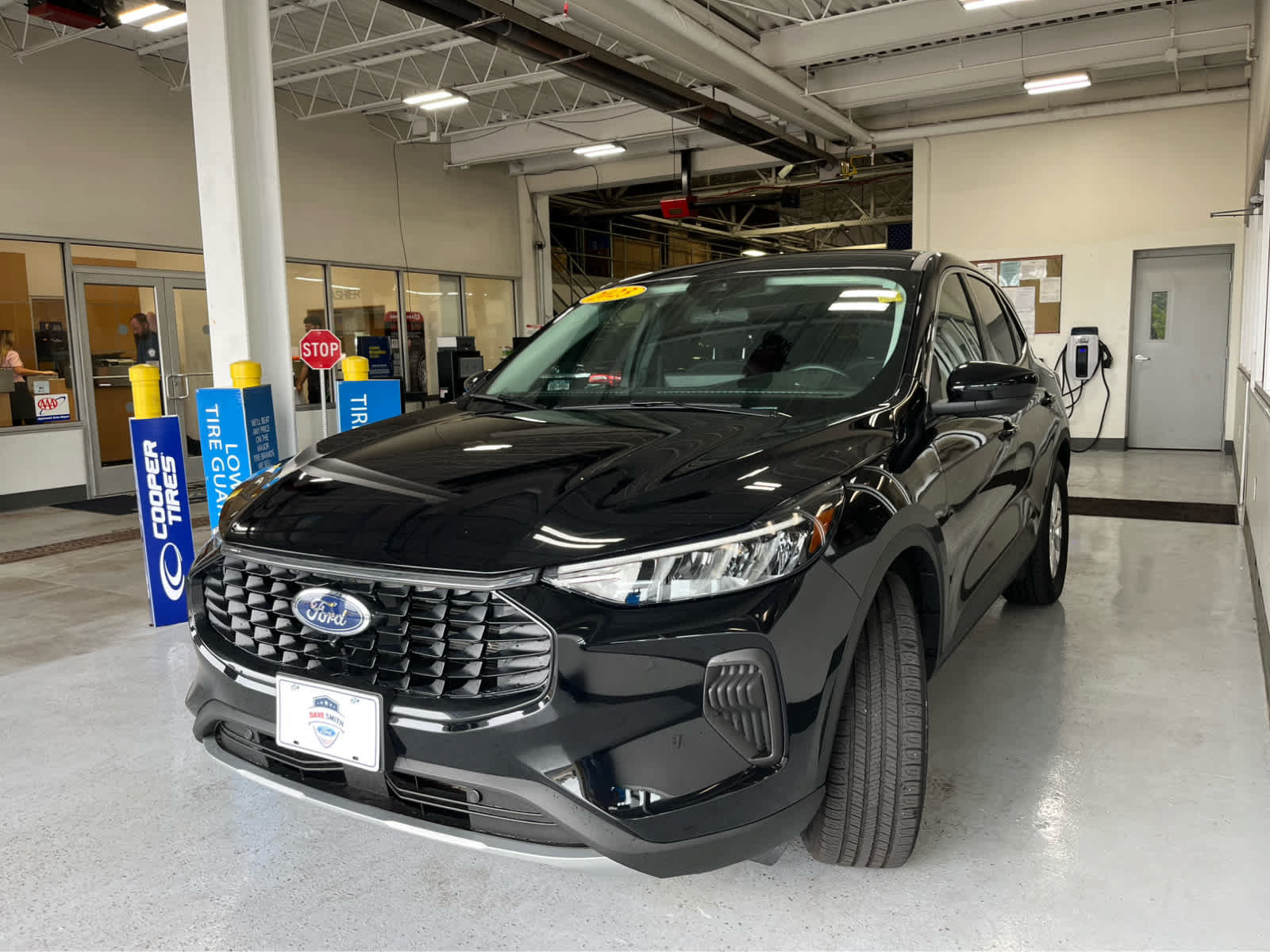 Certified 2023 Ford Escape Active w/ Tech Pack #2 AWD/4WD image 10