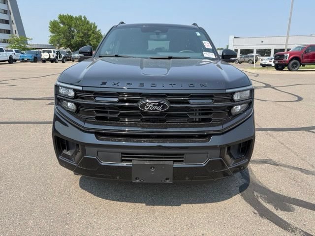Certified 2026 Ford Expedition Max Platinum w/ Stealth Performance Package AWD/4WD image 6