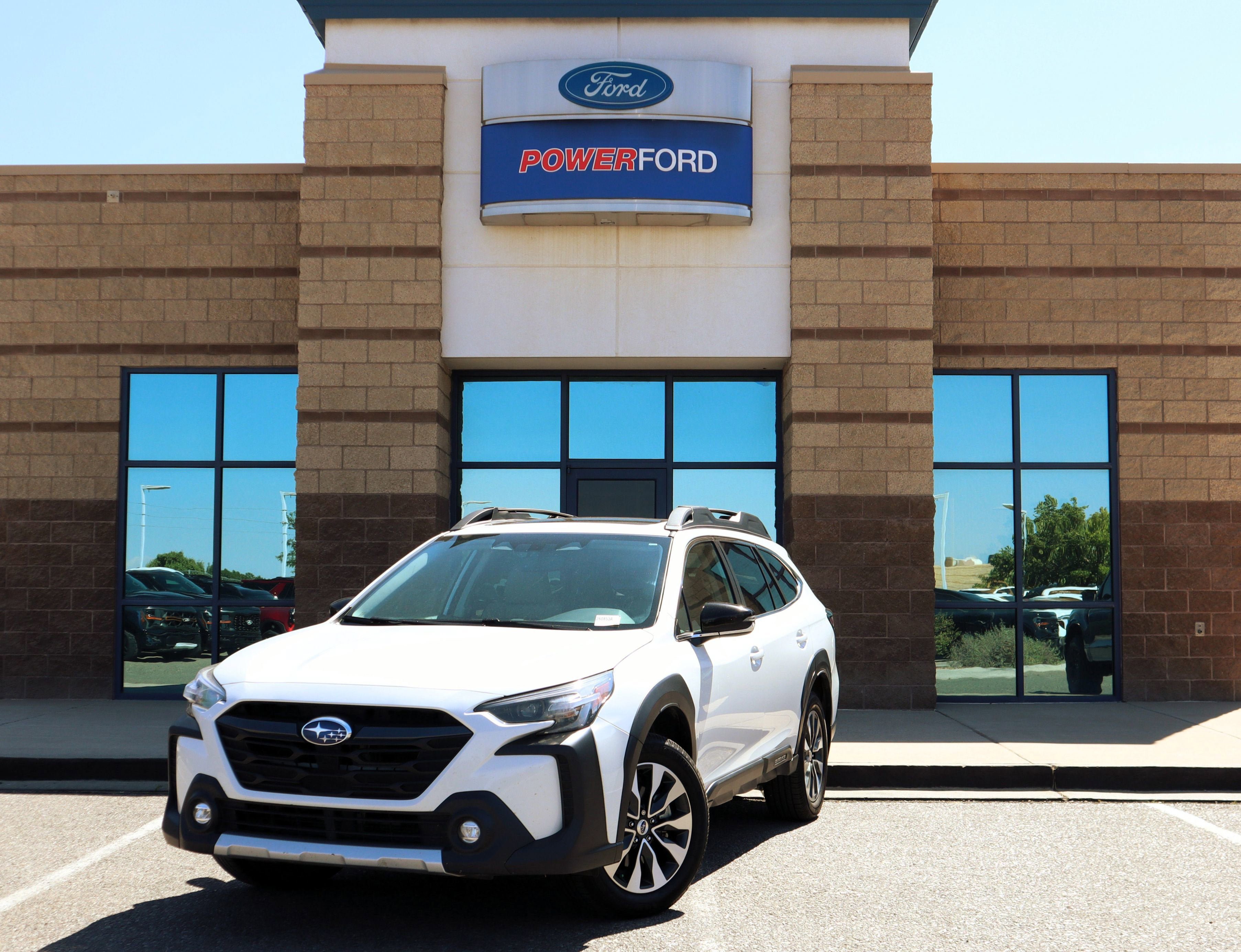 Used 2023 Subaru Outback Limited XT AWD/4WD image 2