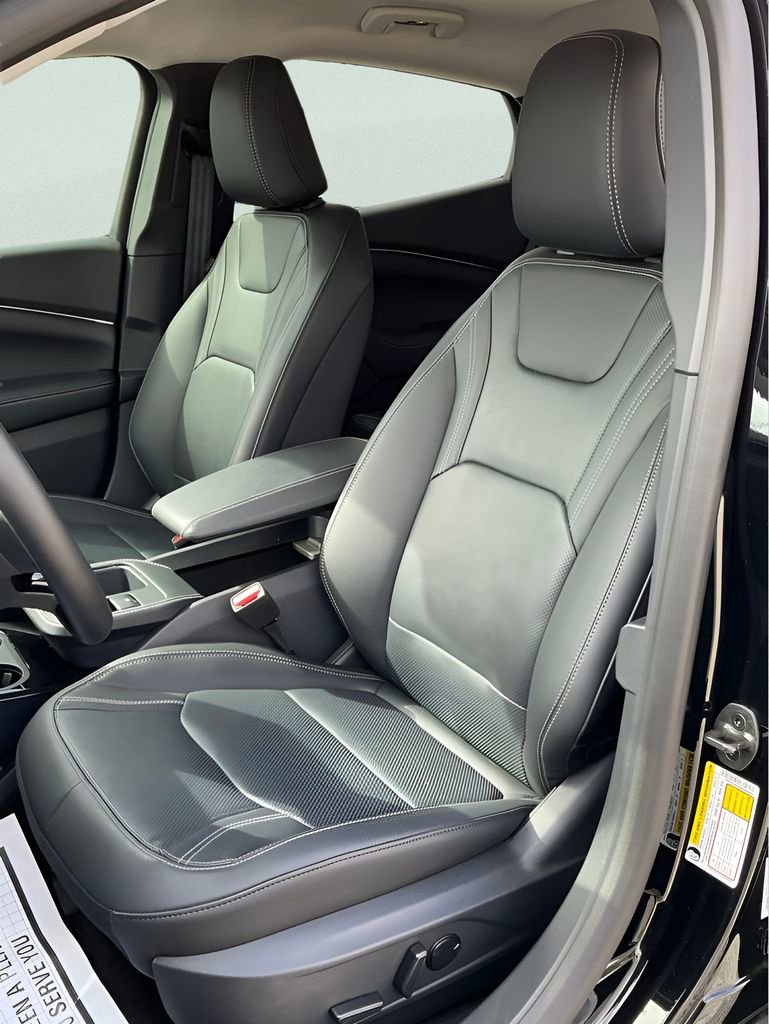 Certified 2025 Ford Mustang Mach-E Premium image 32