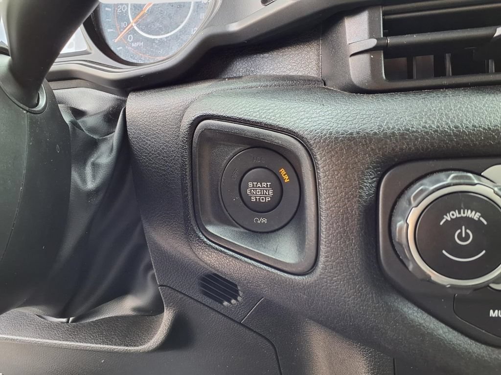 Used 2024 Jeep Wrangler Sport AWD/4WD image 13