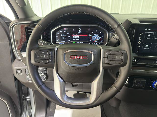 Used 2025 GMC Sierra 2500 SLT AWD/4WD image 3