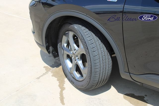 Certified 2025 Ford Escape ST-Line FWD image 9