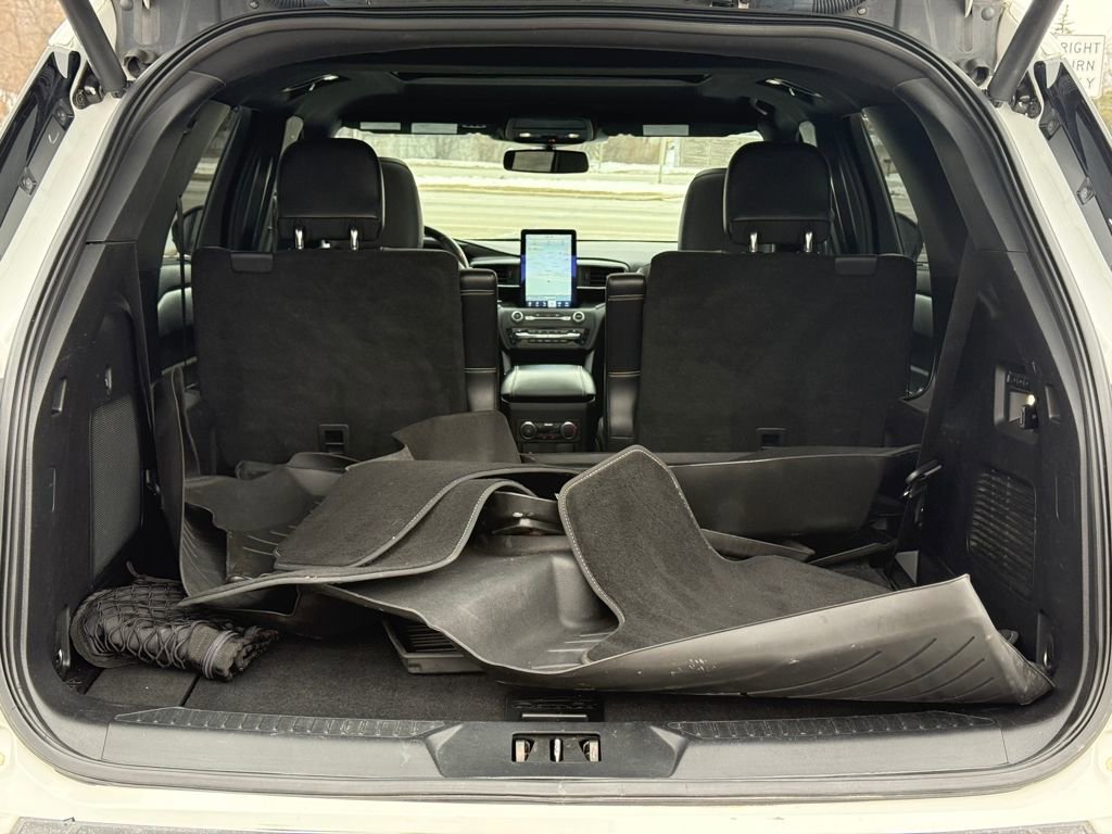 Certified 2020 Ford Explorer ST w/ Premium Technology Package image 10