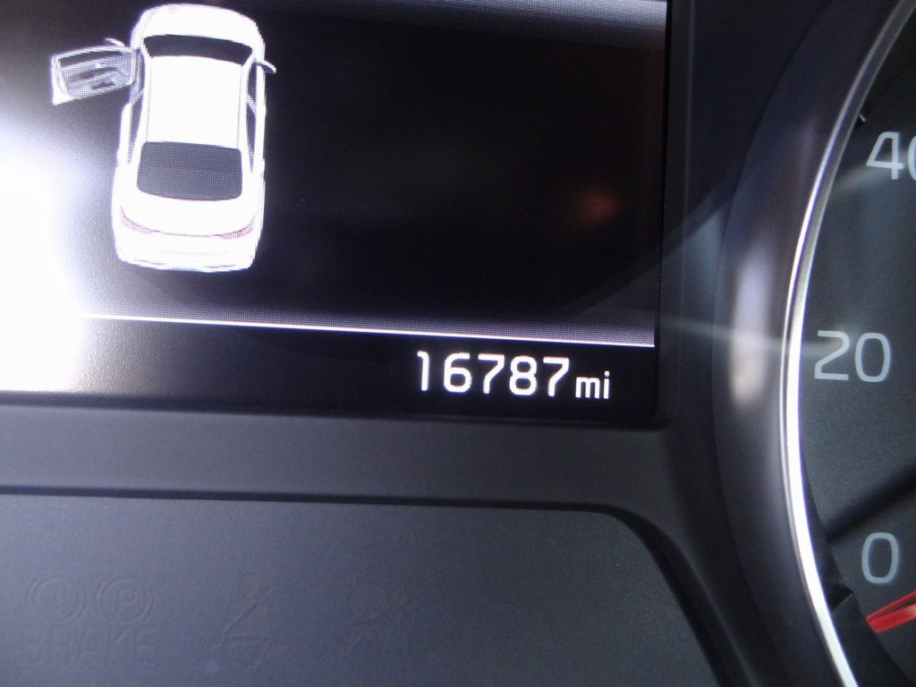 Used 2023 Kia Forte GT-Line image 9