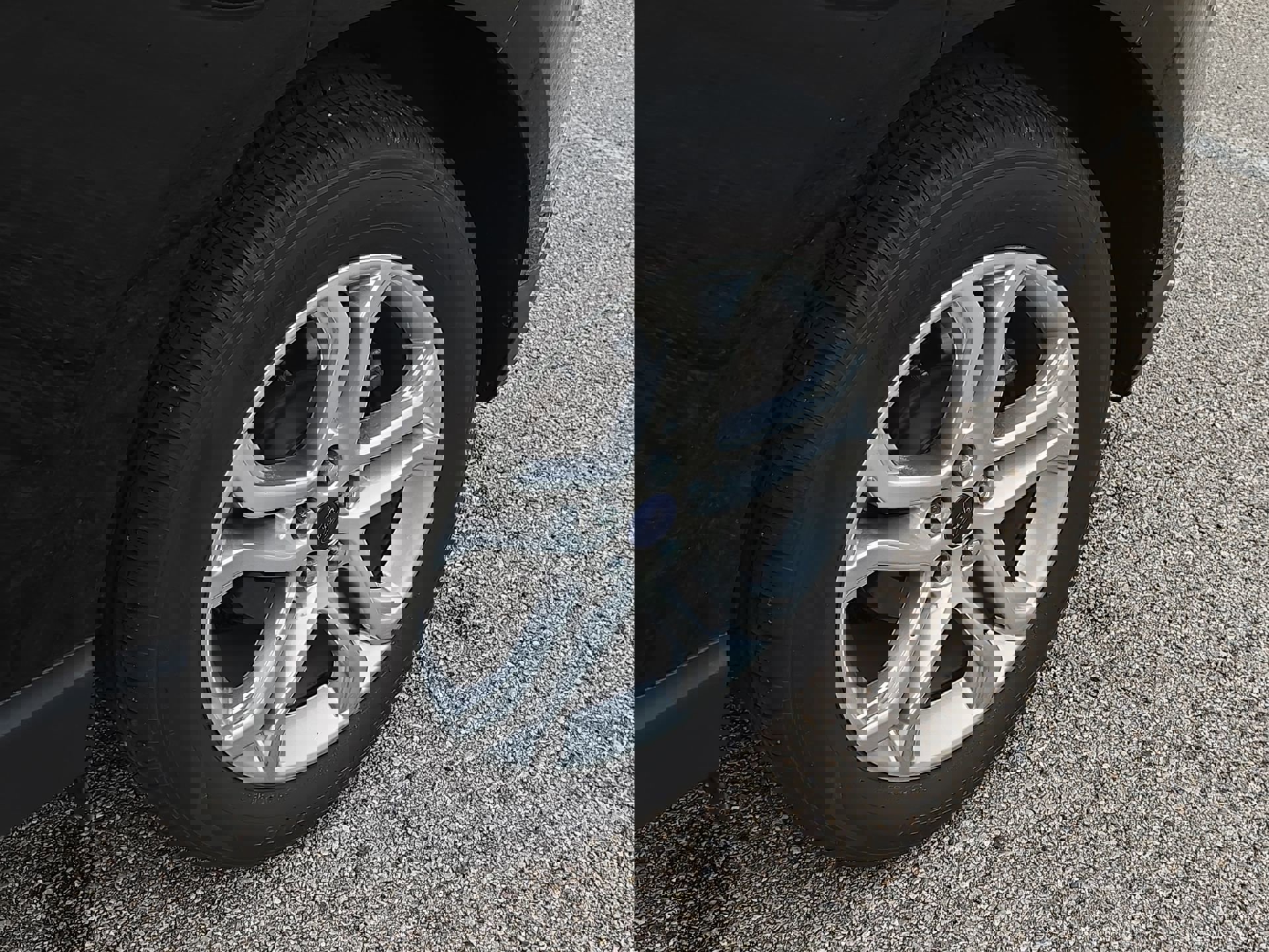 Certified 2018 Ford Edge Titanium w/ Equipment Group 301A FWD image 10