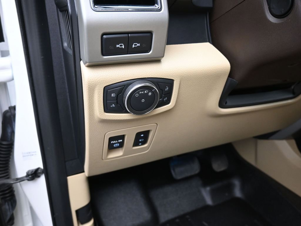 Certified 2020 Ford F150 Lariat w/ Equipment Group 502A Luxury image 13