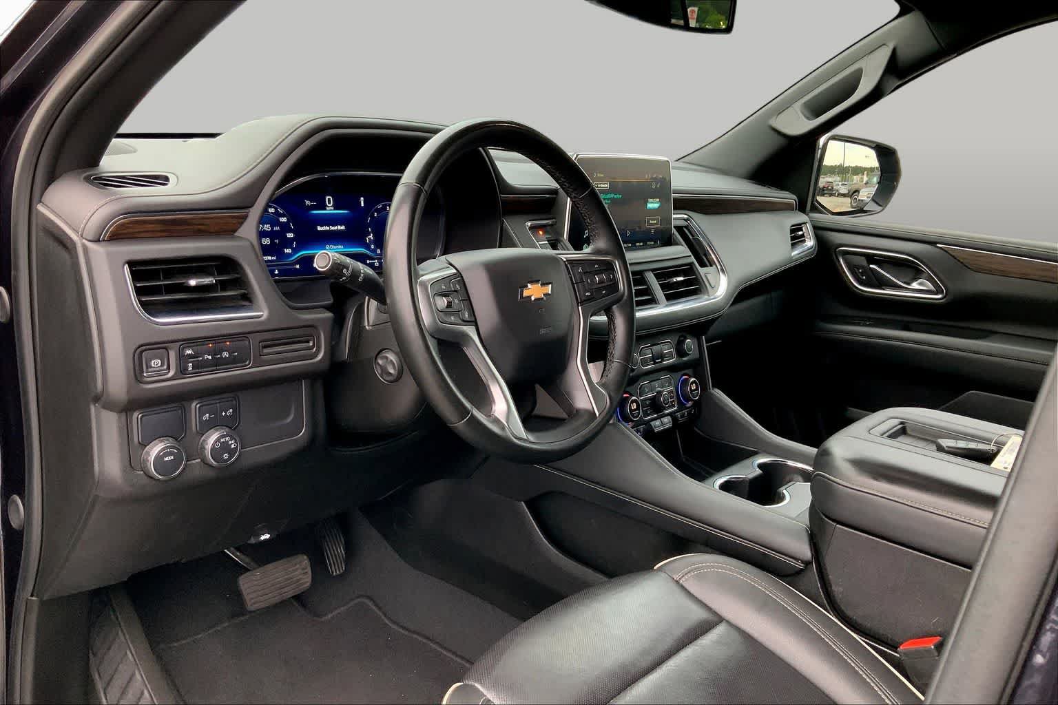 Used 2024 Chevrolet Tahoe Premier RWD image 16