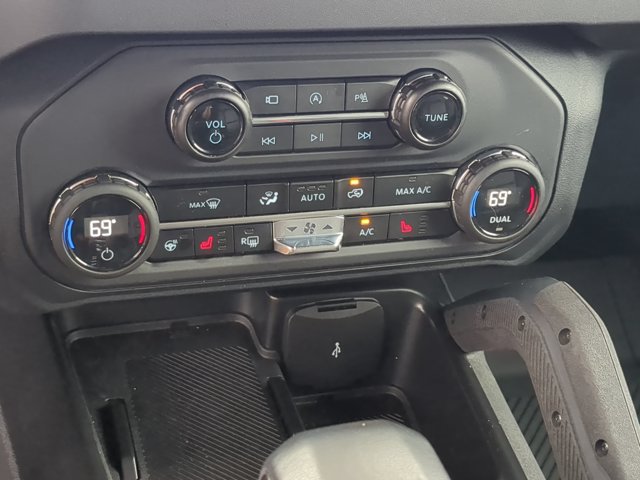 Certified 2025 Ford Bronco Badlands AWD/4WD image 26