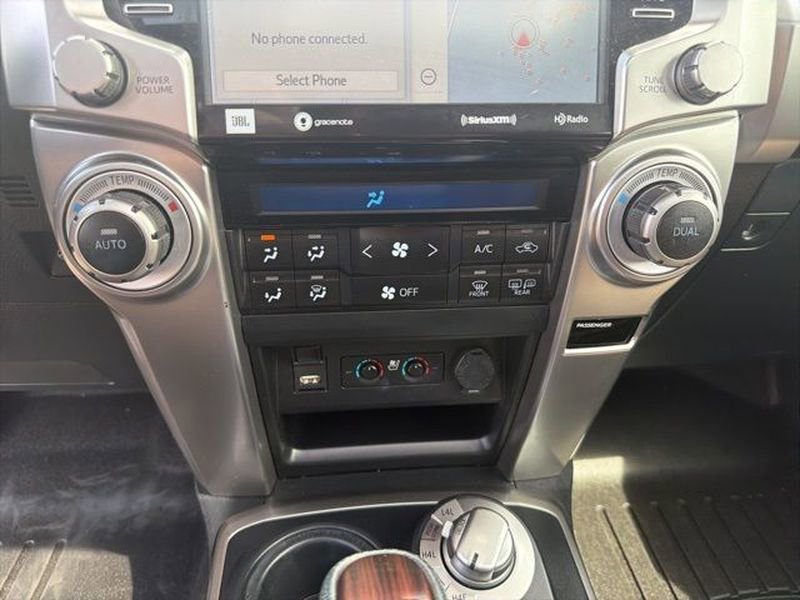 Used 2023 Toyota 4Runner Limited AWD/4WD image 9