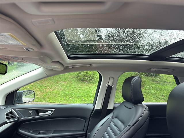 Certified 2024 Ford Edge SEL w/ Convenience Package AWD/4WD image 15