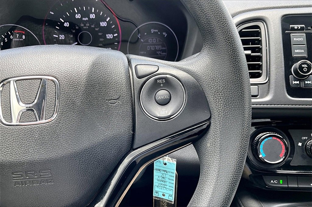 Used 2020 Honda HR-V LX image 11