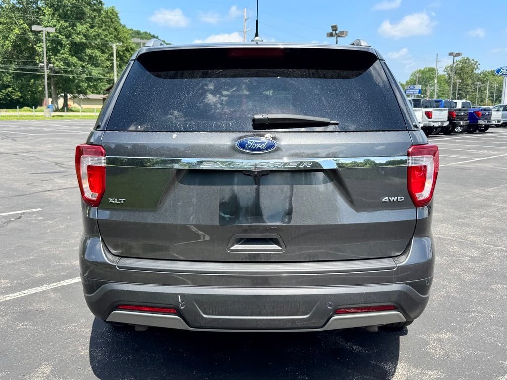 Certified 2019 Ford Explorer XLT w/ Equipment Group 202A AWD/4WD image 7