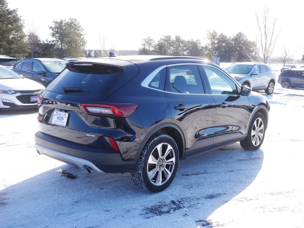 Certified 2024 Ford Escape Platinum image 5