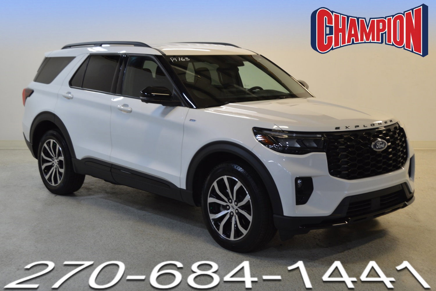 Certified 2025 Ford Explorer ST-Line image 7