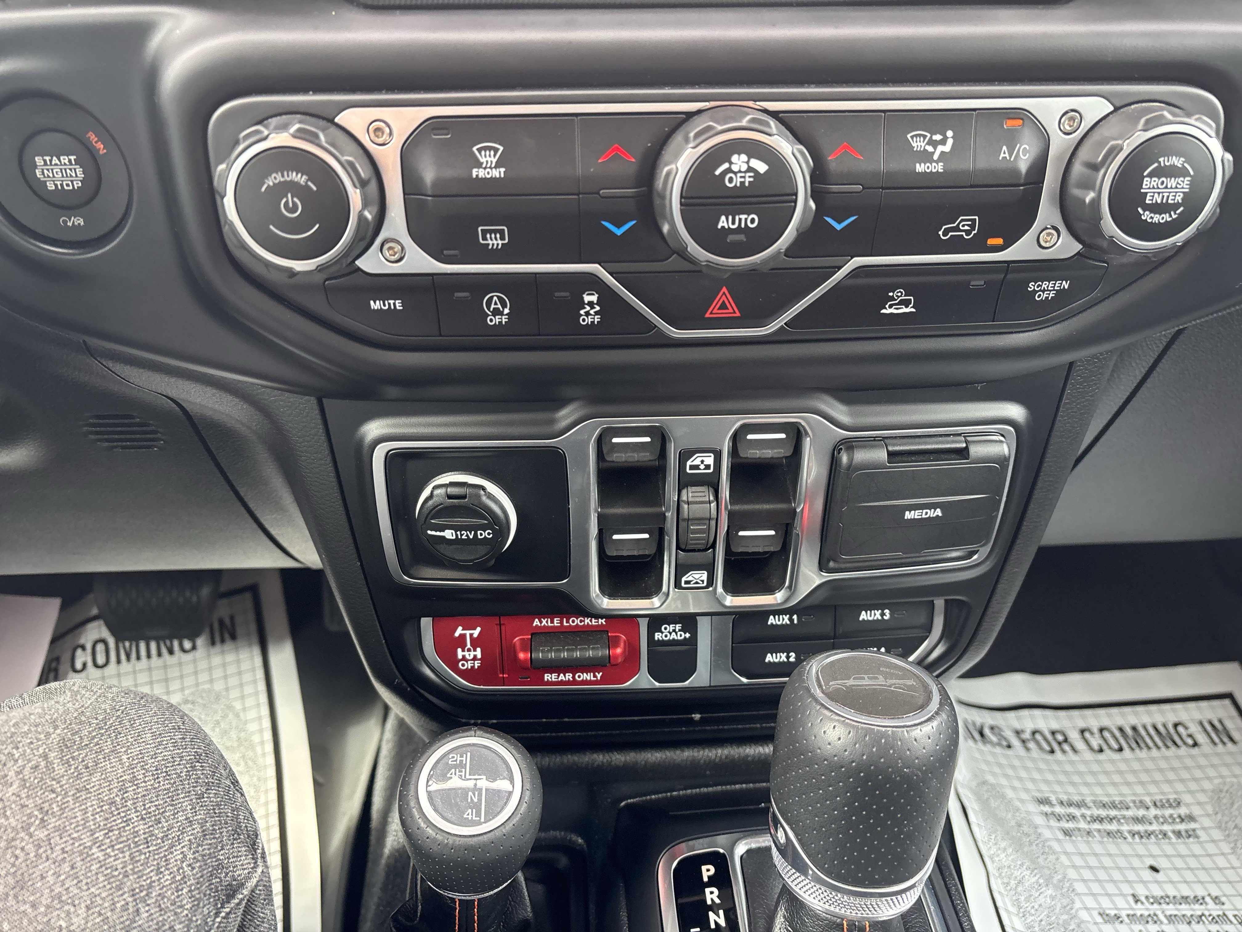 Used 2023 Jeep Gladiator Mojave w/ LED Lighting Group AWD/4WD image 35