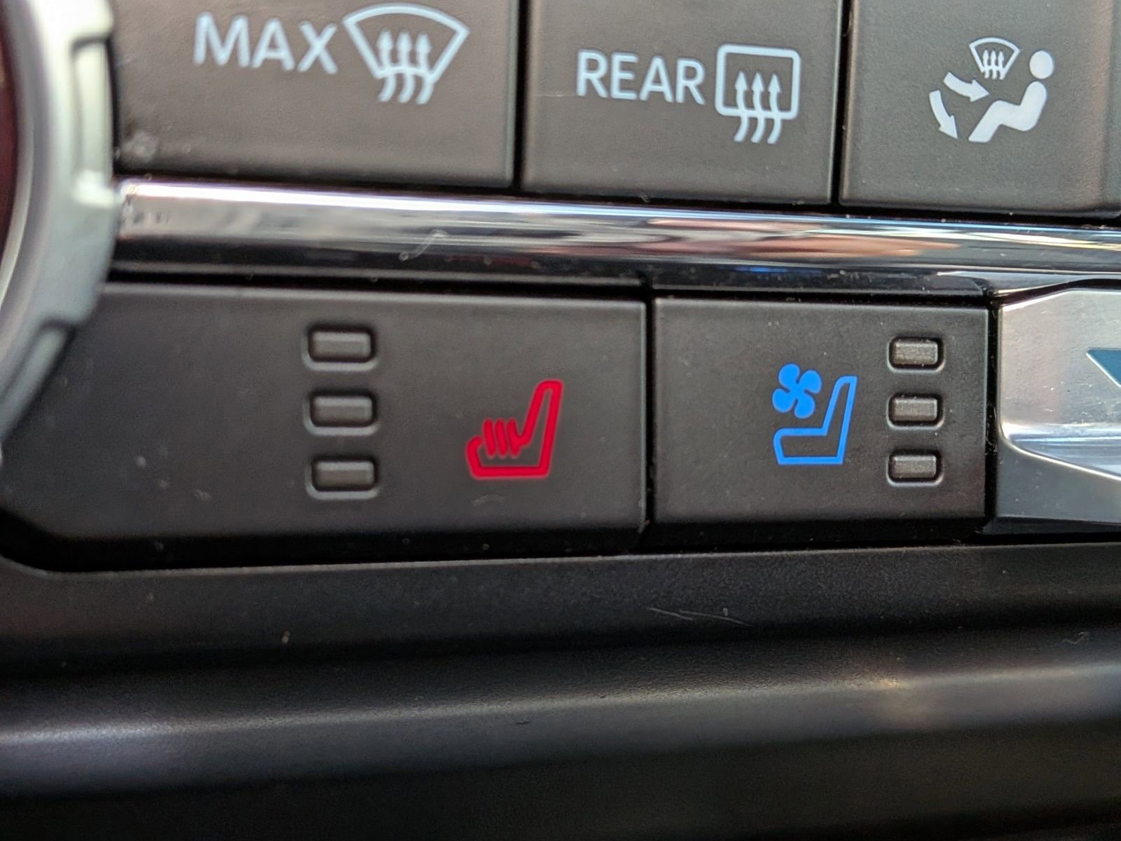 Certified 2023 Ford F150 Lariat w/ Equipment Group 502A High image 27