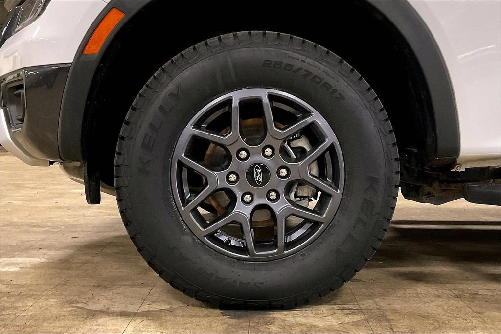 Certified 2025 Ford Ranger XLT w/ FX4 Off-Road Package AWD/4WD image 9