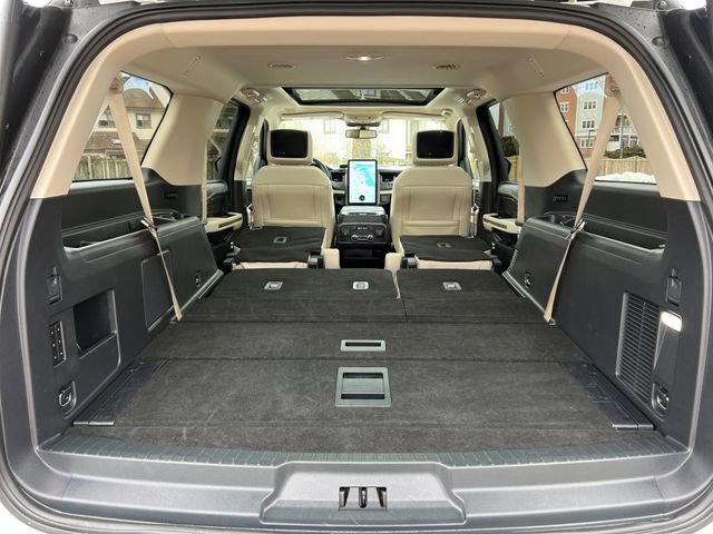 Certified 2023 Ford Expedition Max Platinum image 31