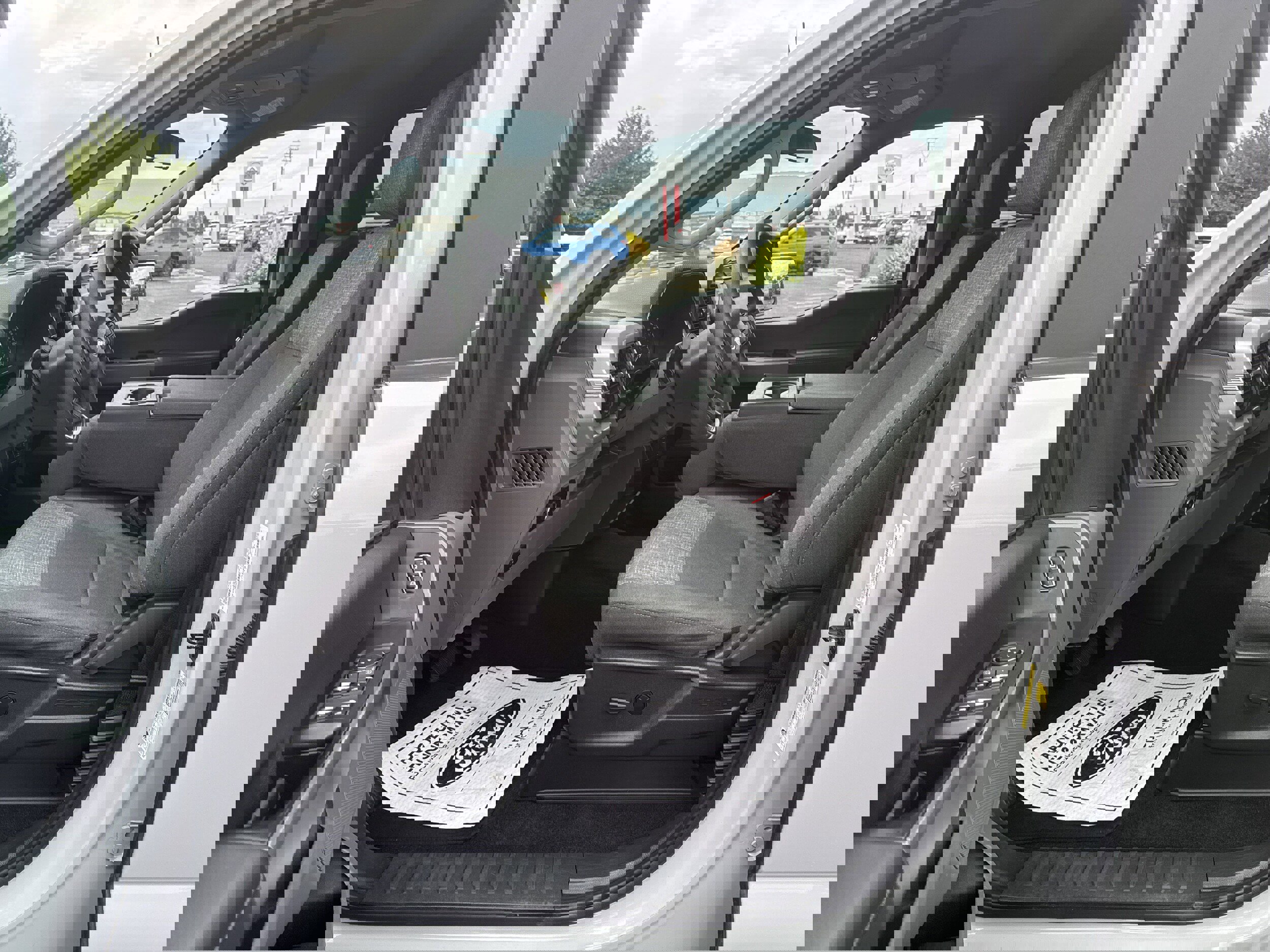 Certified 2023 Ford F150 XLT image 10