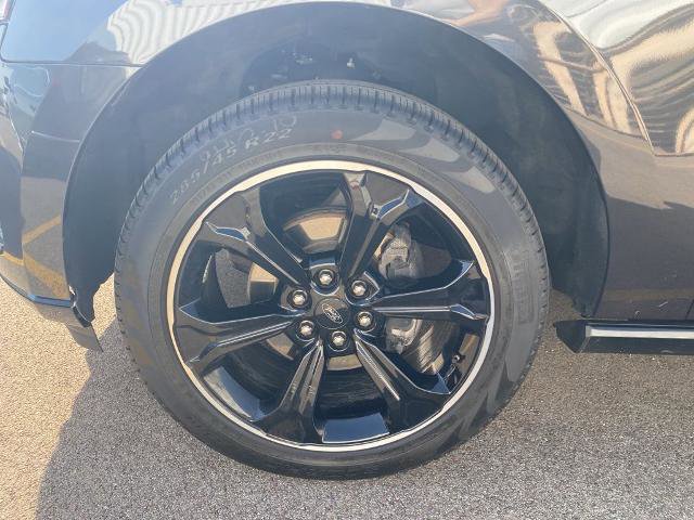 Certified 2023 Ford Expedition Limited image 18