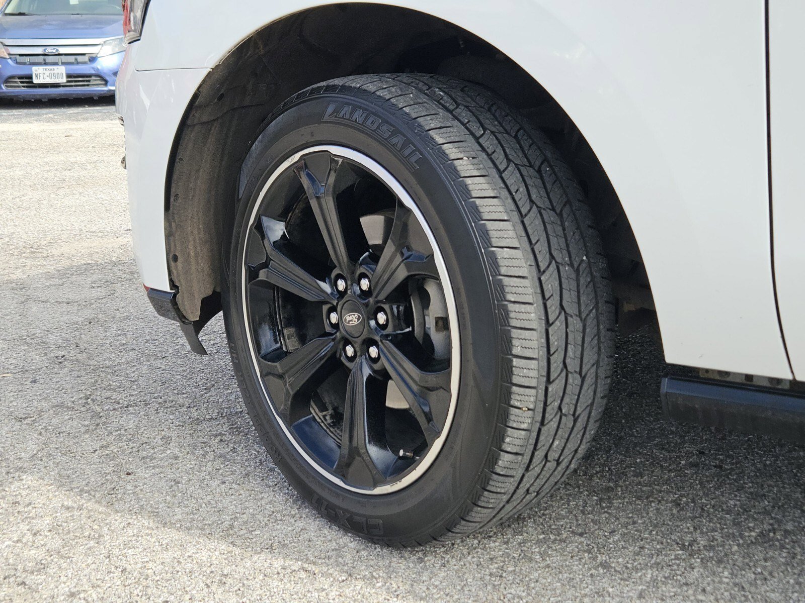 Certified 2023 Ford Expedition Max Limited image 34