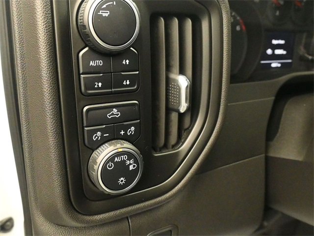 Used 2022 Chevrolet Silverado 1500 Custom Trail Boss w/ LPO, Dark Essentials Package image 15