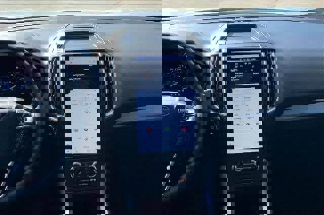 Certified 2024 Ford Edge SEL w/ Convenience Package image 8